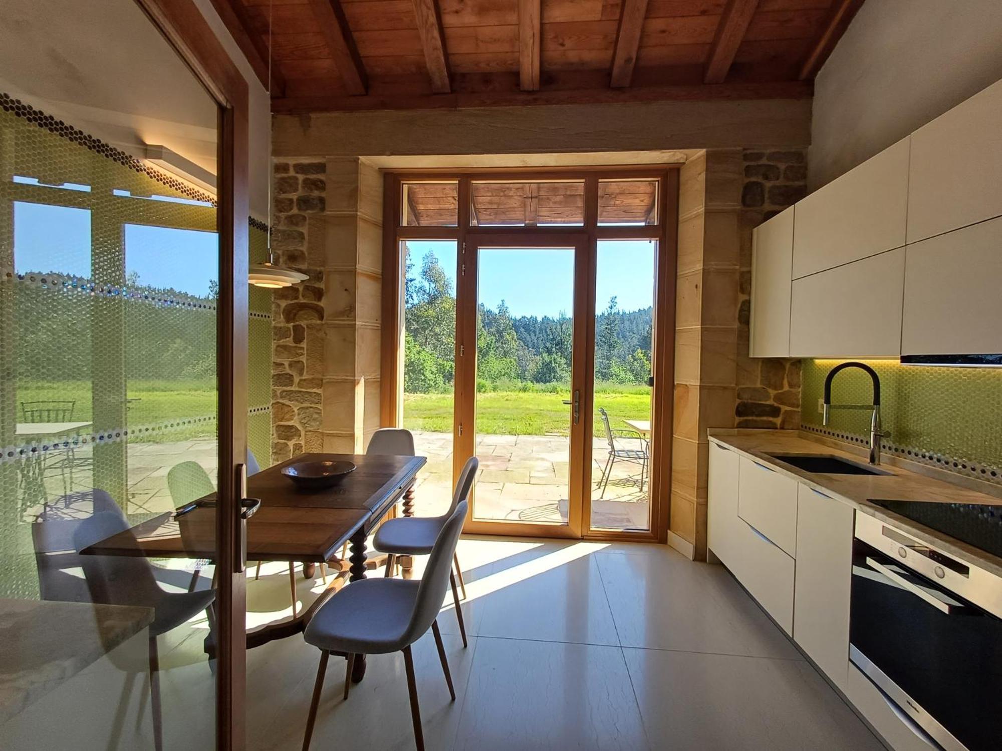 Amplio Apartamento Con Jardin En Villa Haritza Con Vistas Al Mar Ea Exteriér fotografie